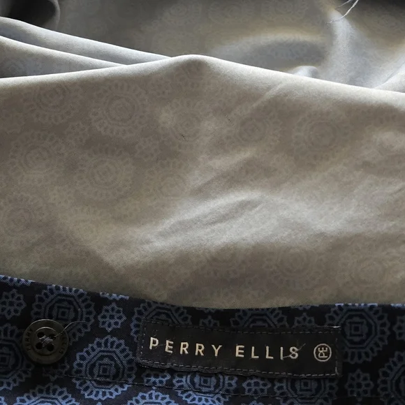 Perry Ellis Men’s 2XLT Stretch Blue Patterned Short Sleeve Button Up Shirt - Picture 7 of 15